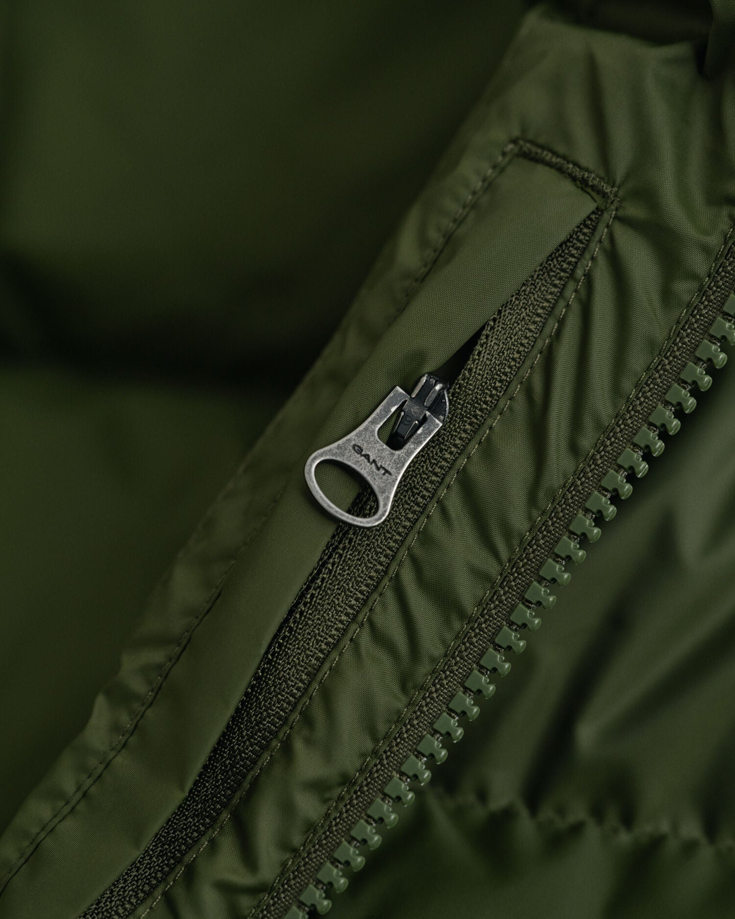 Active Cloud Vest