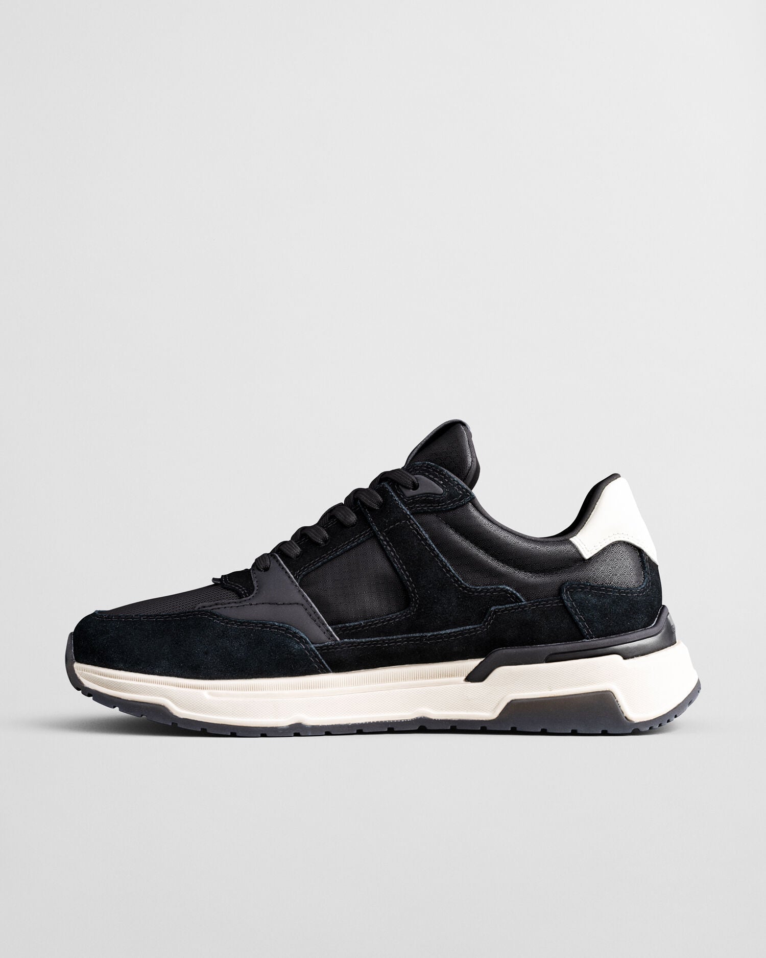 Jeuton Sneakers