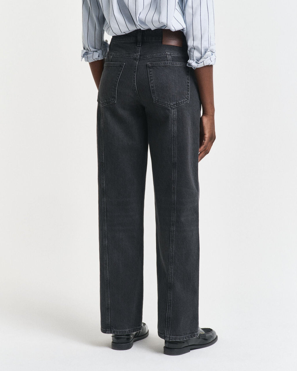 Relaxed Fit Straight Seam Jeans