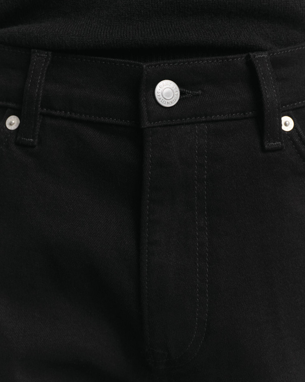 Regular Fit Stay Black Jeans
